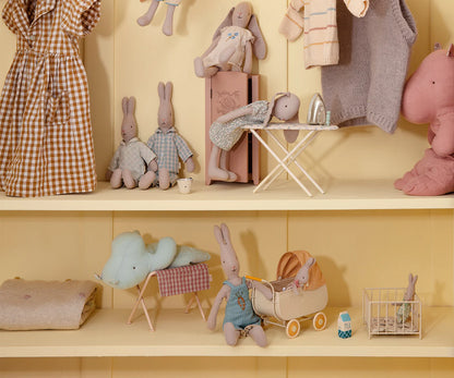 Nursery Table, Baby Mouse - Off White