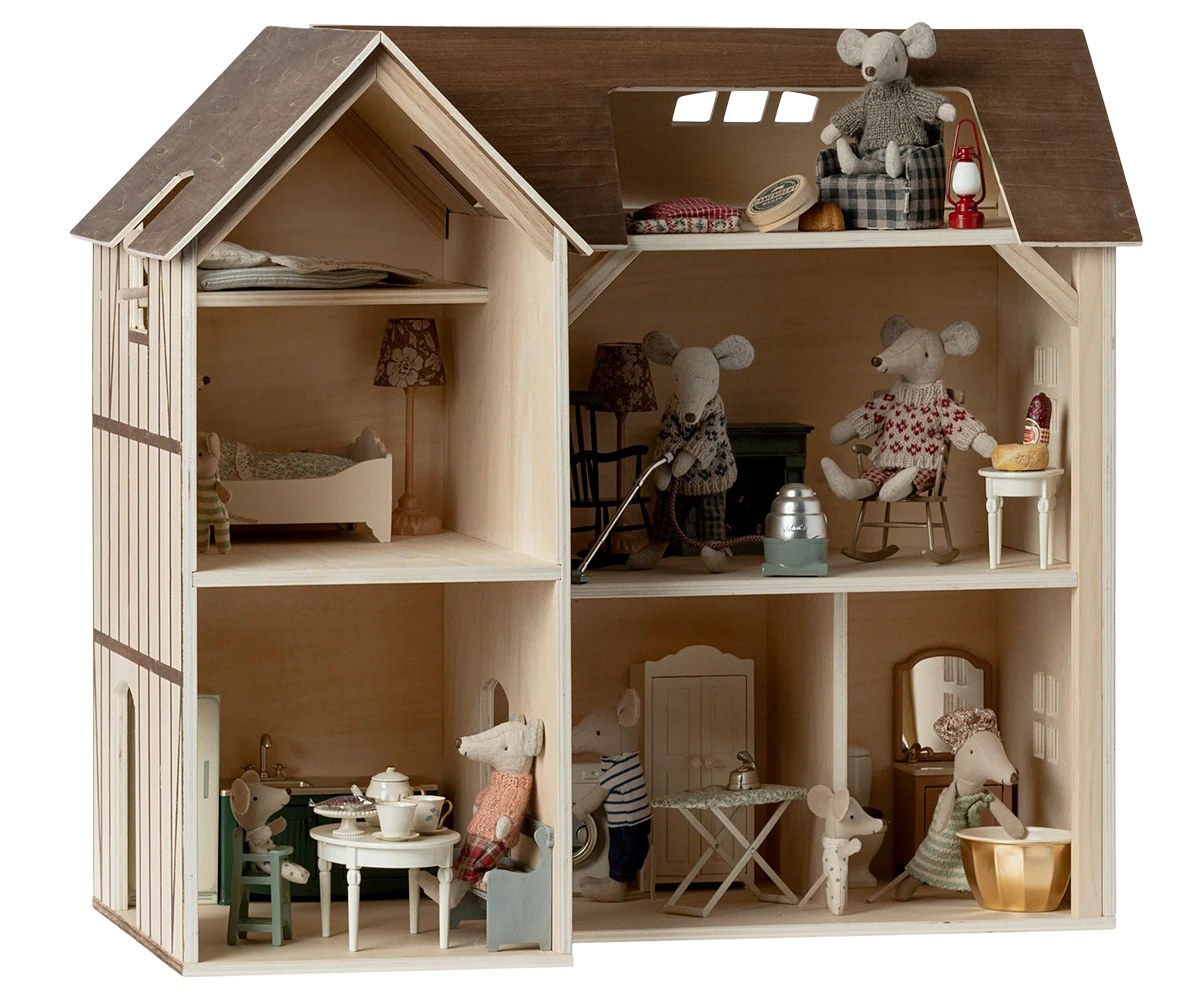 Maileg Mouse Hole Farm House