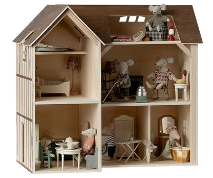 Maileg Mouse Hole Farm House