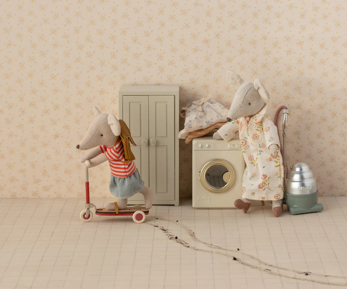 Maileg Closet, Mouse - Cream