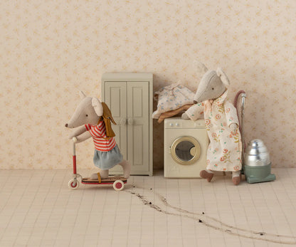 Maileg Closet, Mouse - Cream