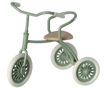 Abri a Tricycle, Mouse
