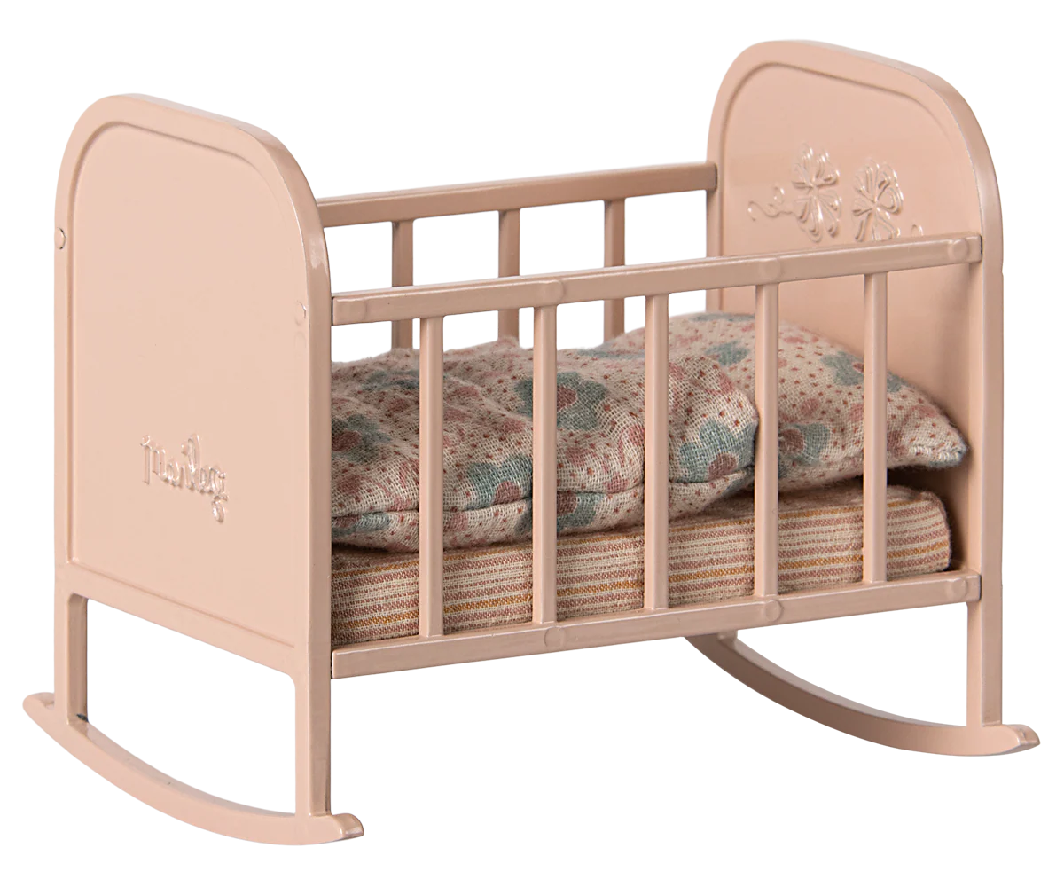 Maileg Cradle - Light Rose