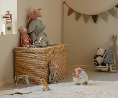 Maileg Pig, Girl