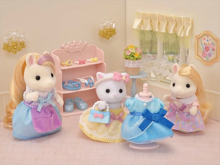 Calico Critters Princess Dress Up Set