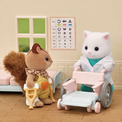 Calico Critters Village Doctor Starter Set - Little Pickles Toy Store