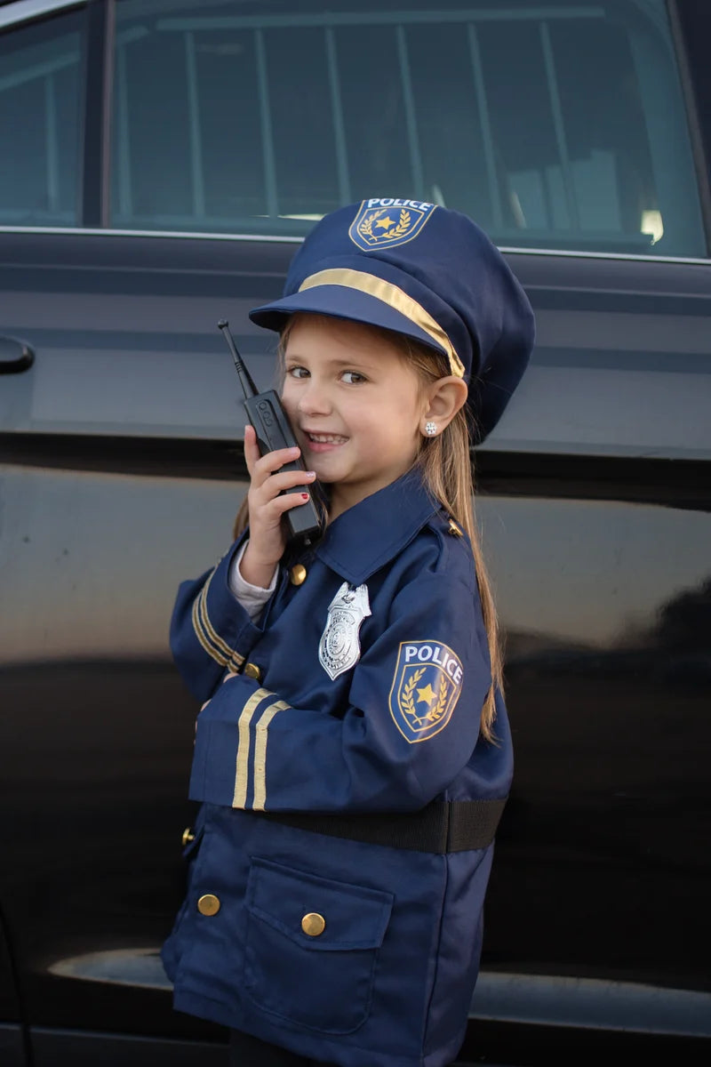 Police Officer Set with 5 Accessories, Size 3-4