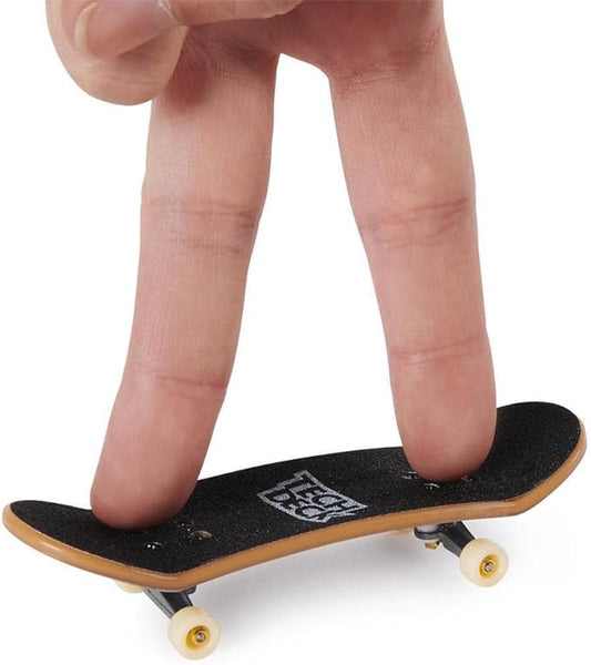 Tech Deck Ultra DLX Fingerboard 4-Pack