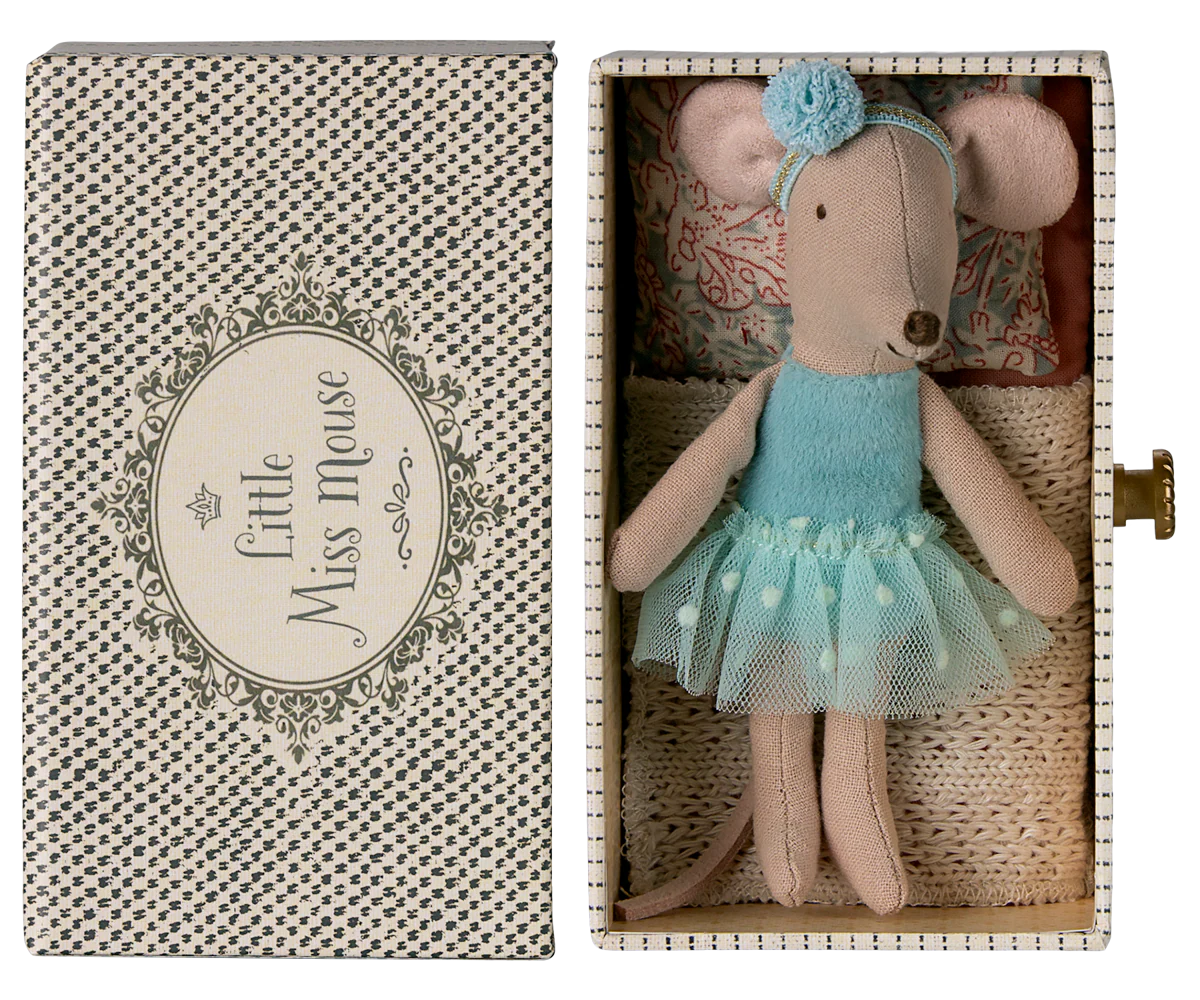 Dance Mouse in Day Bed - Little Sister