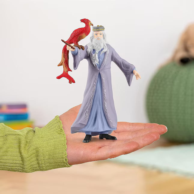 Dumbledore and Fawkes