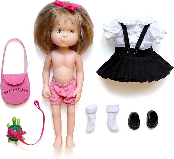 Eloise 8" Poseable Doll