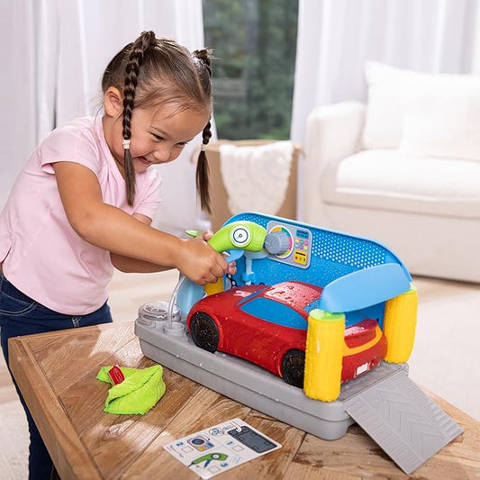 Melissa & Doug Spray & Shine Car Wash
