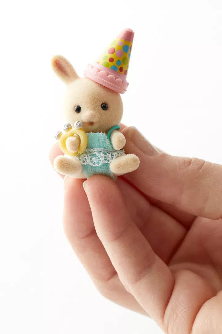 Calico Critters Collectibles - Baby Cake Party Series