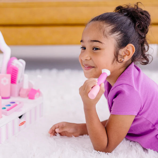 Wooden Bueaty Salon Play Set