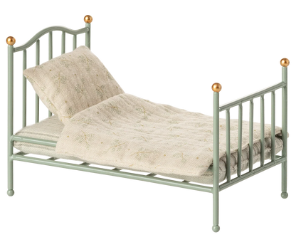 Maileg Vintage Bed, Mouse - Mint