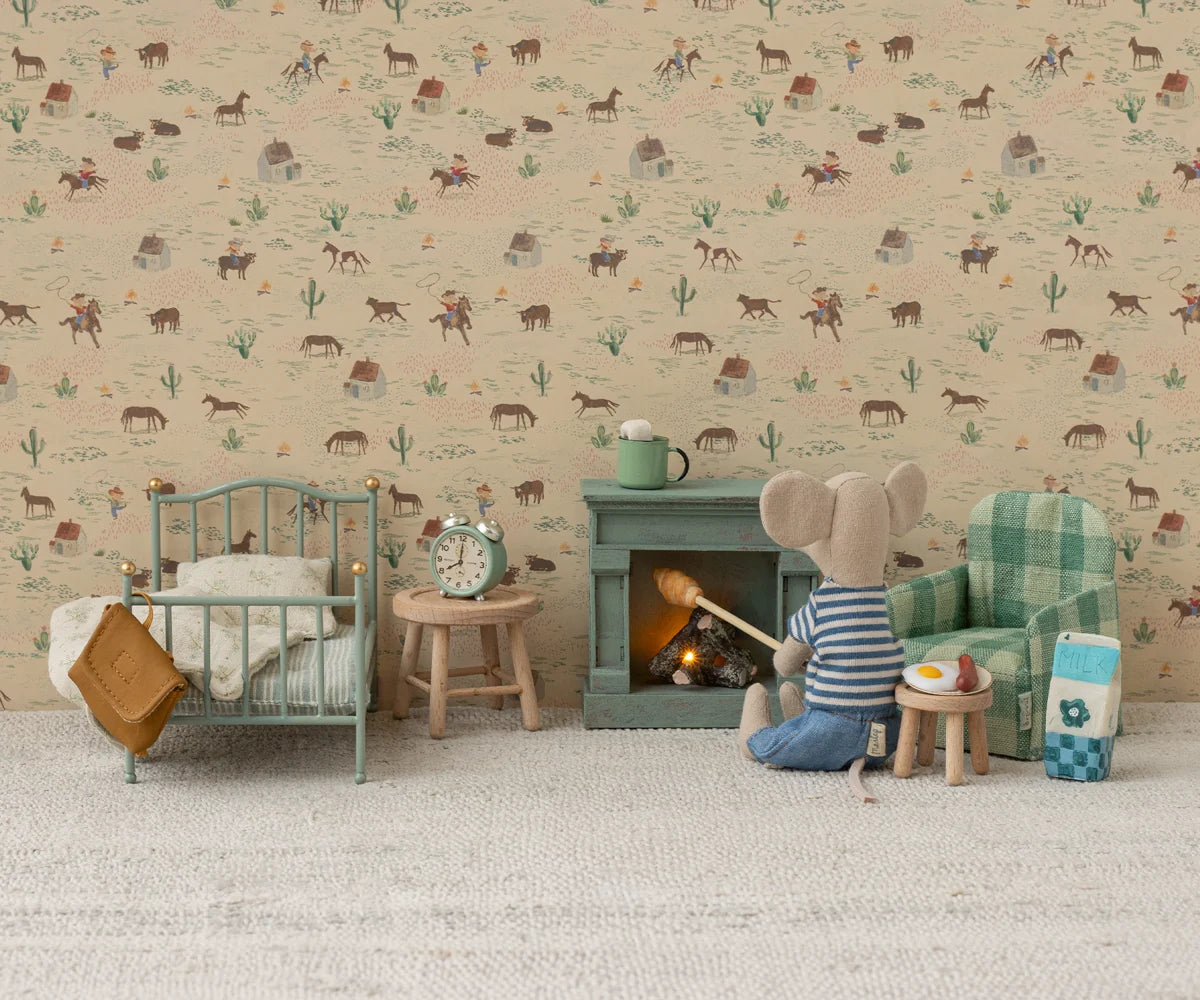 Maileg Vintage Bed, Mouse - Mint