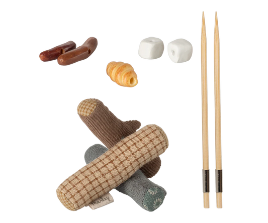 Maileg Bonfire Set, Mouse