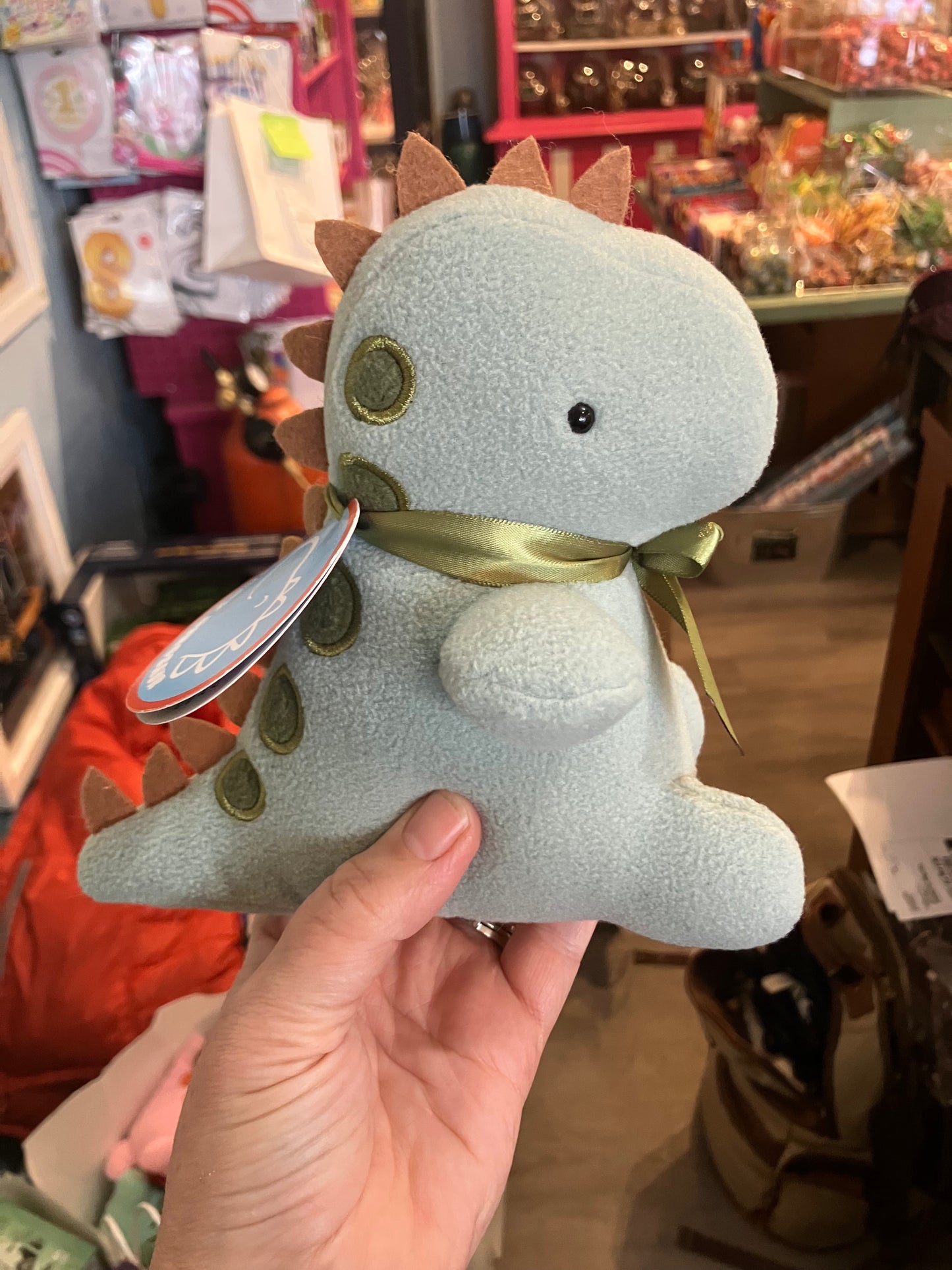 Happy Dino - Small 7'