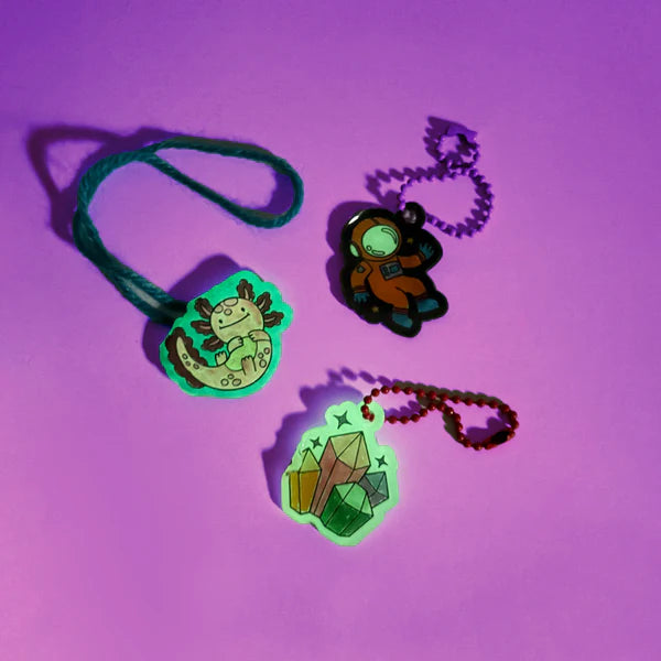 Shrink Its! DIY Shrink Art Kit Glow Buddies