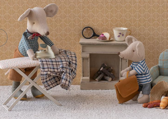 Grandad Mouse
