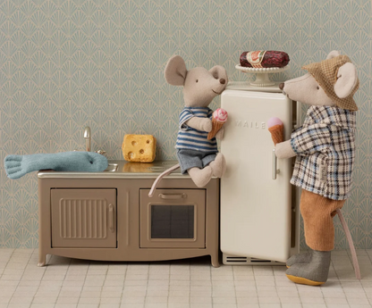Maileg Fridge, Mouse - Off White