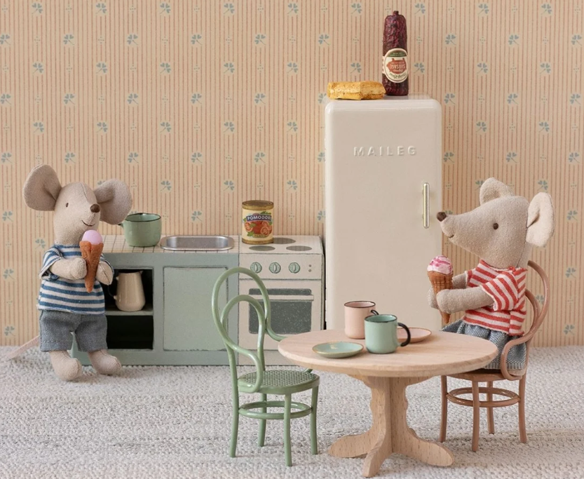 Maileg Fridge, Mouse - Off White