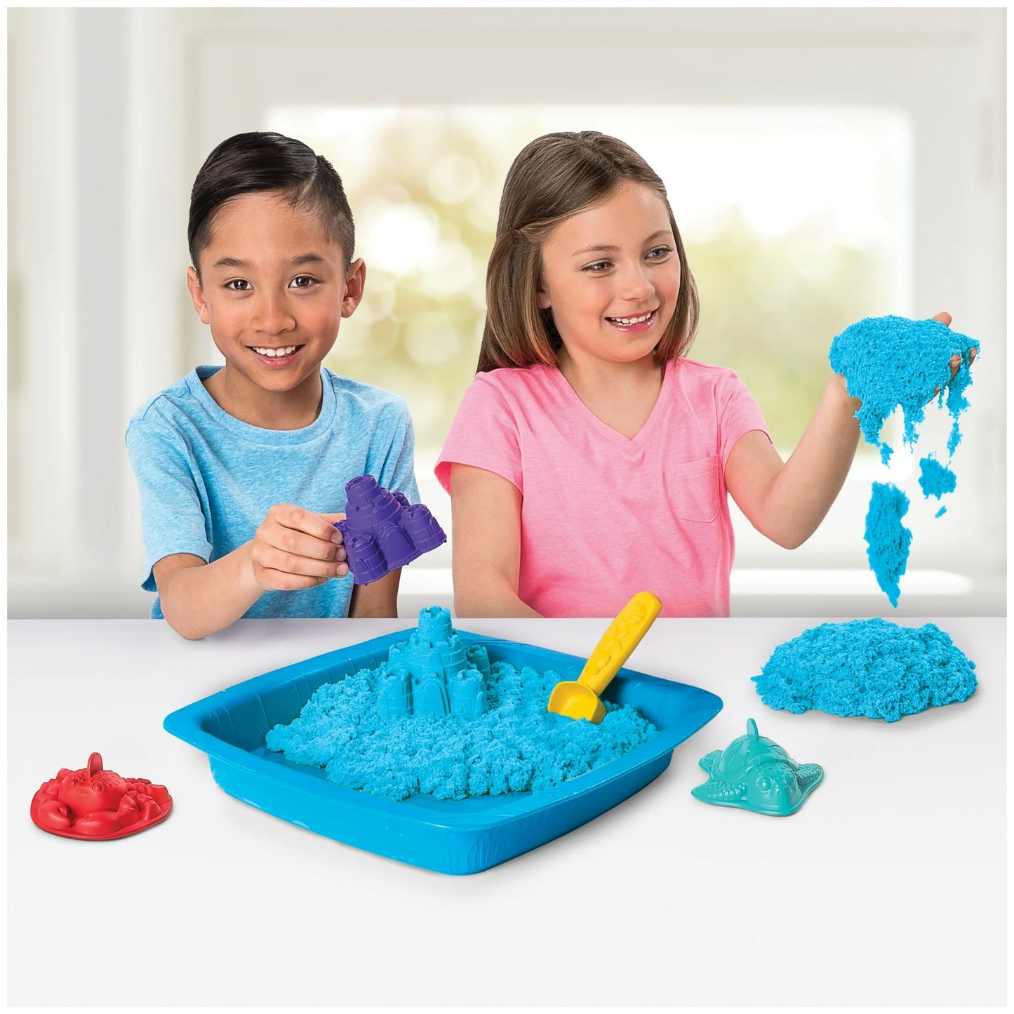 Kinetic Sand Sandbox Set, 1lb Blue Play Sand