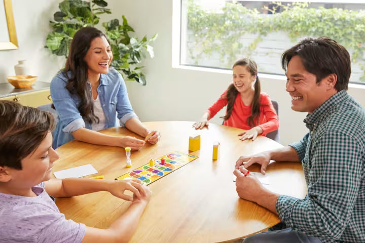 Pictionary Board Game